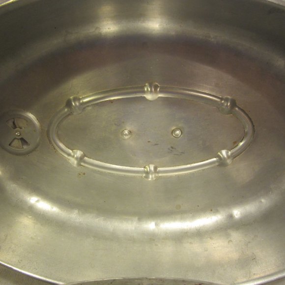 VTG ACUCO OVAL ROASTER PAN, ALUMINM WITH LID - Picture 6 of 8